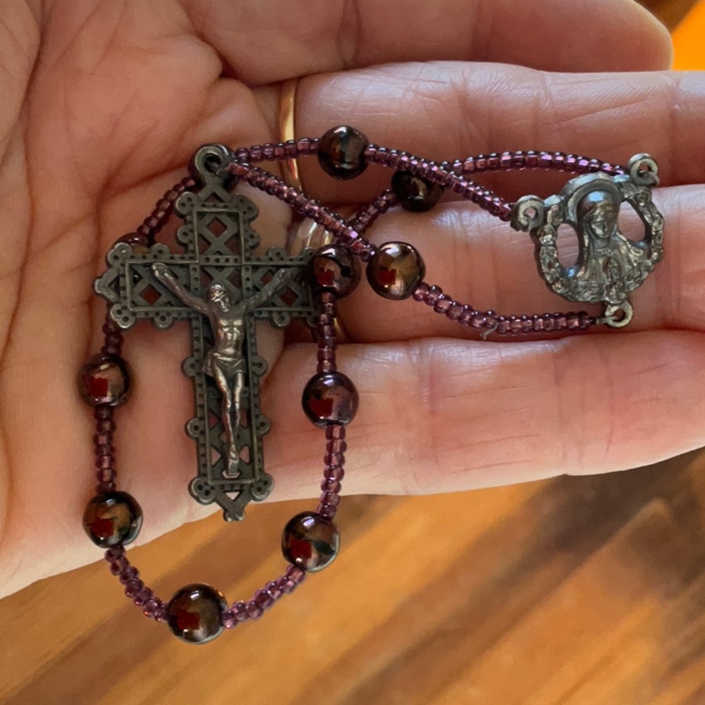 Vintage pocket Rosary - Picture 2 of 10